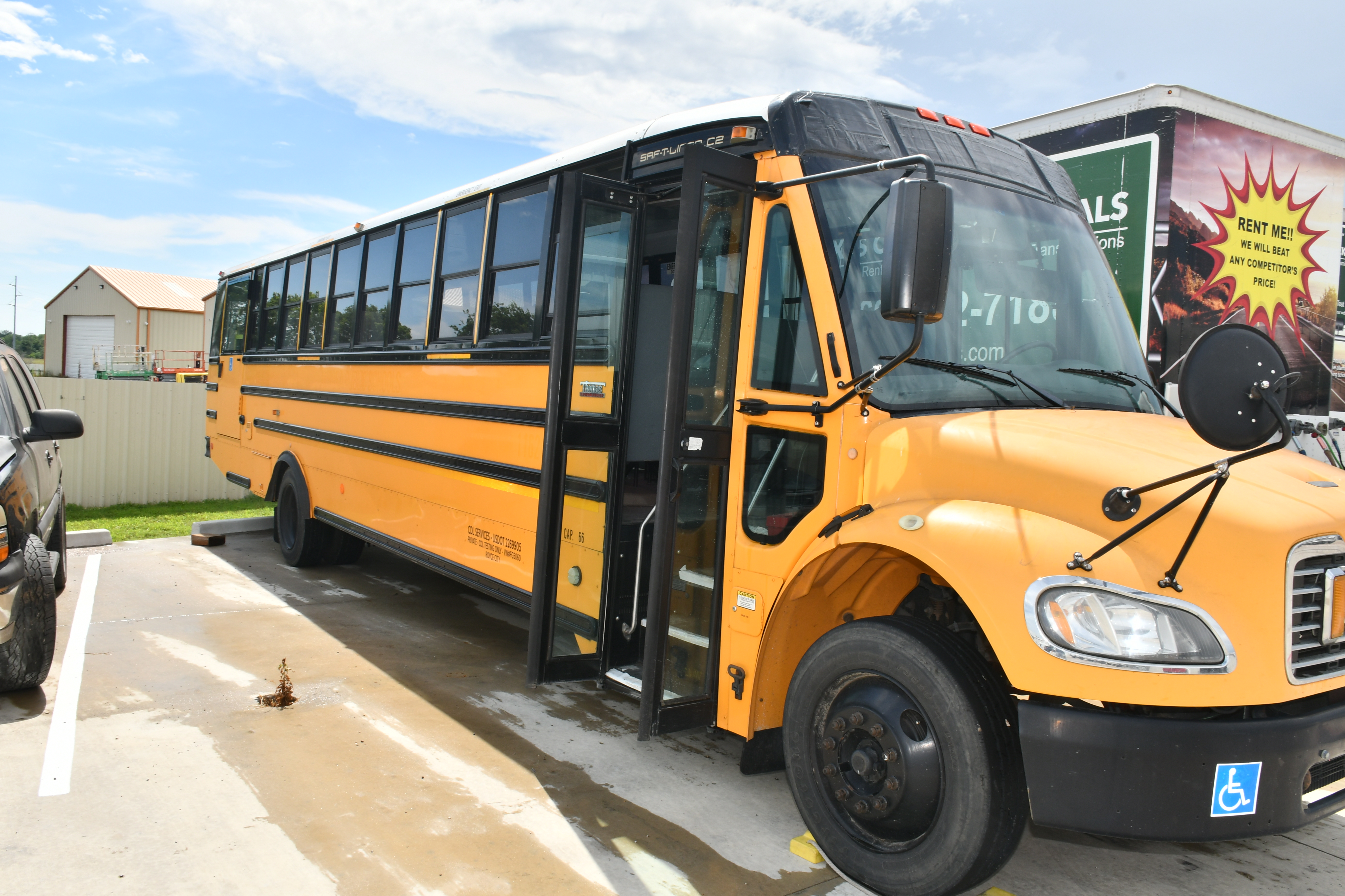 School bus at the Get Your CDL Quick vehicle location